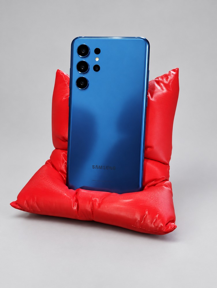 Cushion Phone Stand